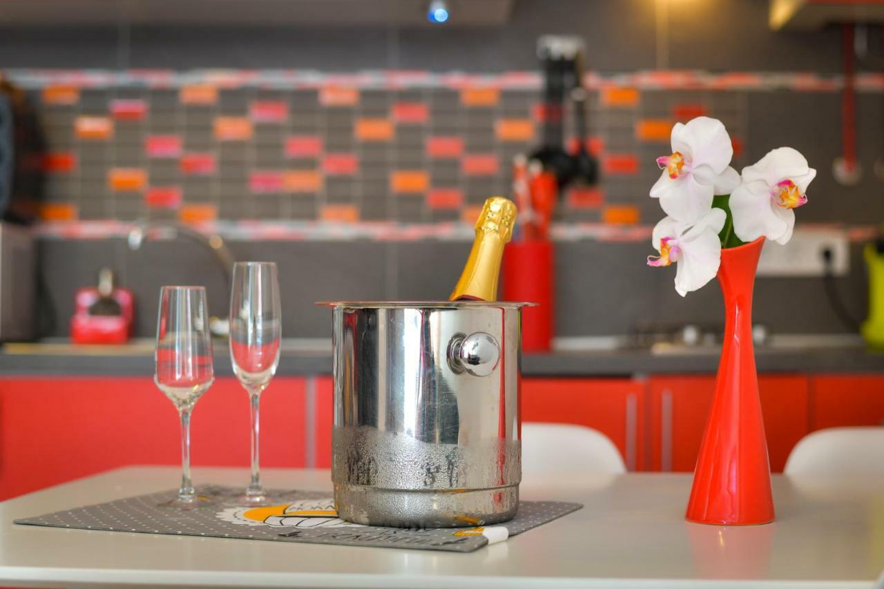 Bluebenalmadena 200Meters From The Beach With Jacuzzi And Rooftop Terrace (Adults Only) Kültér fotó